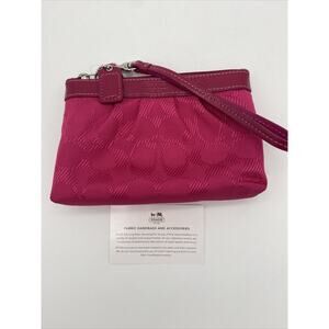 Fuchsia Pink New COACH Wristlet